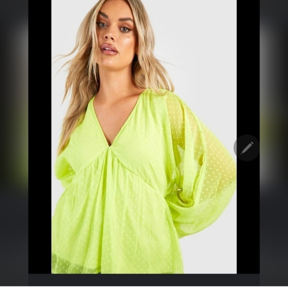 Boohoo Plus Dobby Mesh Puff Sleeve Smock Top 20 - Picture 1 of 5